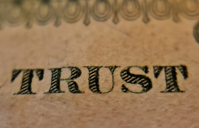 Photo "Tax benefits of investing through trusts"